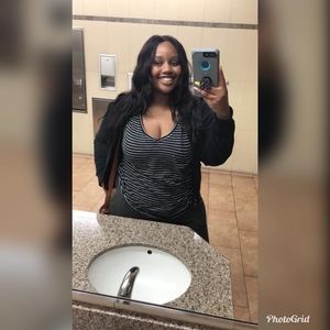 Meet your Posher, Nakia